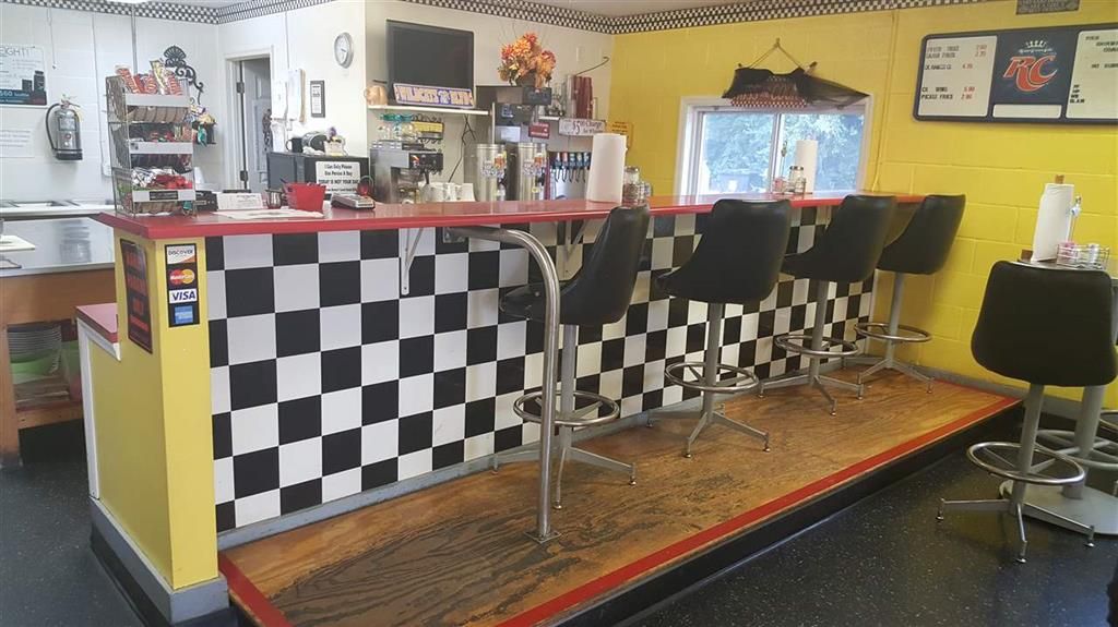 252 N Main St, Calvert City, KY 42029